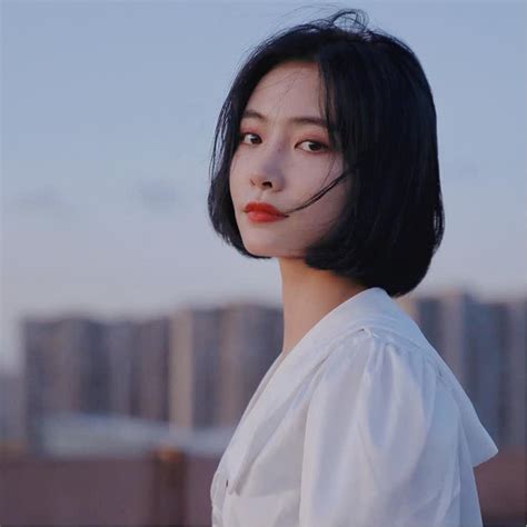 心动甜美女生头像图片