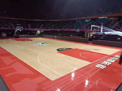 领先体育—2019-2020赛季CBA联赛篮球赛场馆专用运动木地板供应商-领先凯锐多功能体育器材网