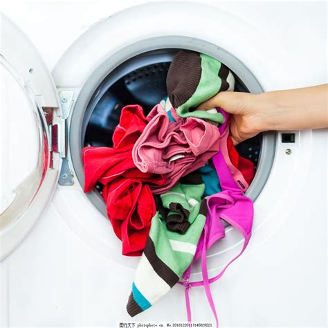 这三种衣服的材质是不能用洗衣机的，不然会废掉的！