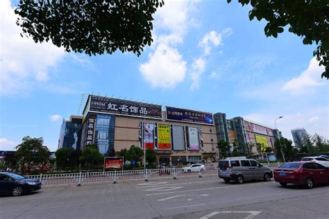 西南首家苏宁易购广场在新都开业，3天承包了新都最具人气之地_影城