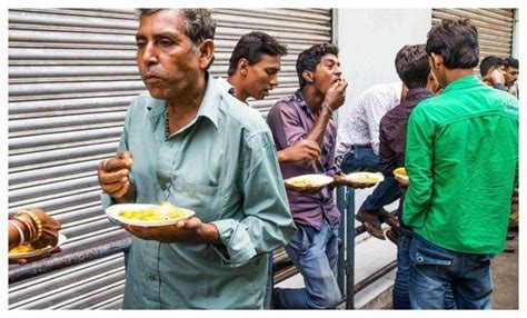 为什么印度人喜欢吃手抓饭？|手抓饭|印度|刀叉_新浪新闻