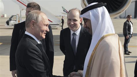 俄专家：普京对阿联酋和沙特的访问给俄同阿拉伯国家的经贸合作注入新动力 - 2023年12月7日, 俄罗斯卫星通讯社