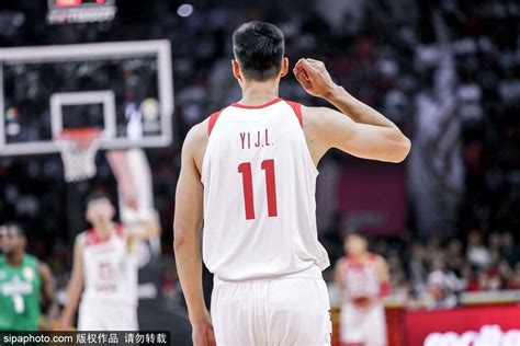 中国男篮: 带来惊喜 留下遗憾 中国网