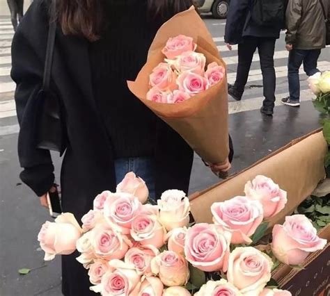 花束女生头像温柔高级