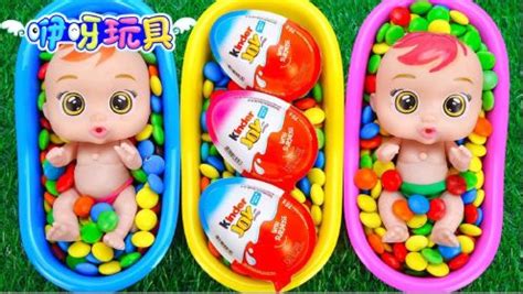 玩具动画：用彩虹糖给玩偶小宝宝洗澡澡，它们在里面玩得好开心呀_少儿_动画片大全_腾讯视频