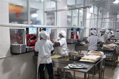 学军中学节约型极速就餐系统正式投入使用_浙江校联信息技术有限公司