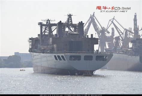 千岛湖号综合补给舰（中国海军东海舰队的903型综合补给舰首舰）_摘编百科