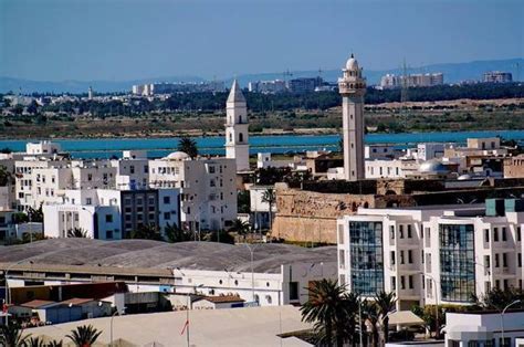 突尼斯在地图上的位置_突尼斯国家地图 - 随意优惠券