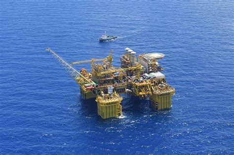 “深海一号”大气田累产天然气超20亿立方米 “深海二号”建设启动在即