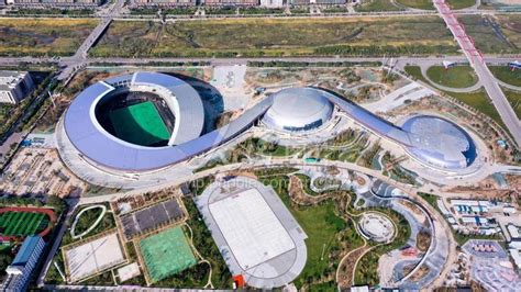 甘肃平凉：体育运动公园建设如火如荼-人民图片网