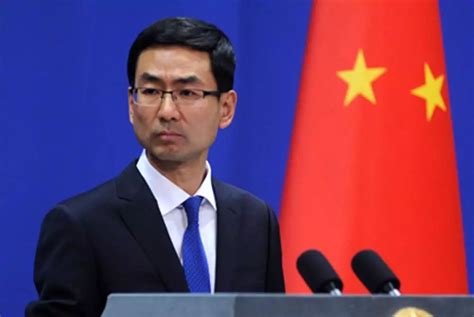 耿爽回应英国召见中国大使：不要在香港问题上一错再错