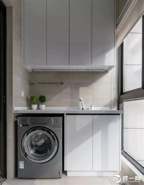 小户型家用洗衣房设计图片--阳台洗衣机摆放-家居美图_装一网装修效果图