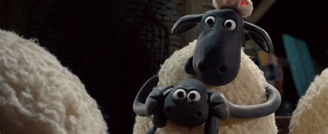 与爱人、孩子一起去看《小羊肖恩大电影2末日农场》