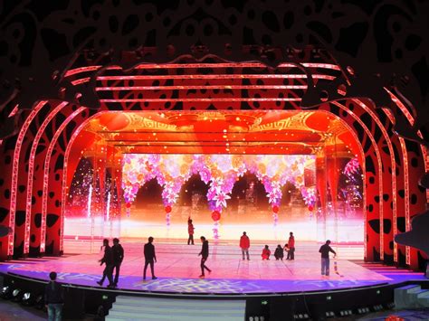 2011年中央电视台春节联欢晚会_LED智能显示-利亚德集团官网
