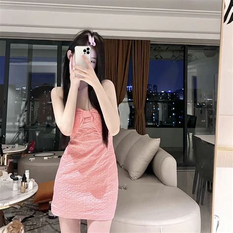 不露脸女生照片图片