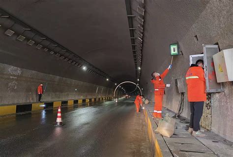 承德分公司茅荆坝隧道管理站：抓好隧道路容路貌治理，提升隧道安全系数 - 设备维护