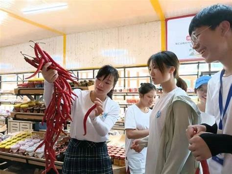 拍视频推广、筹备开网店，长沙高校师生欲把浏阳这些特色农产品卖到全球_田螺