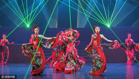 吉林市歌舞团原创民族舞剧《红旗》参评第十七届文华奖