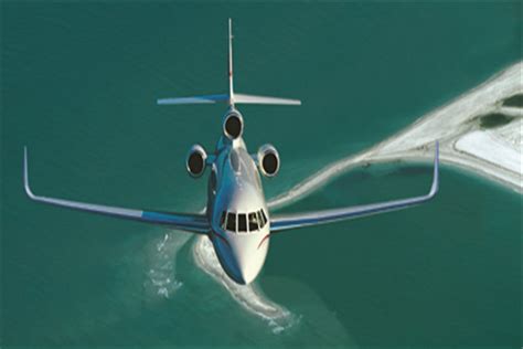 猎鹰900LX三引擎喷气公务机 让世界触手可及！_公务机【报价_多少钱_图片_参数】_天天飞通航产业平台