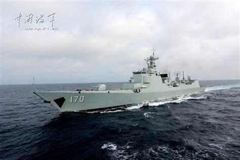 超近！美公布中国170舰南沙迫美舰转向现场照片