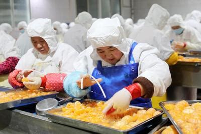 安徽淮北：果蔬罐头生产忙-人民图片网