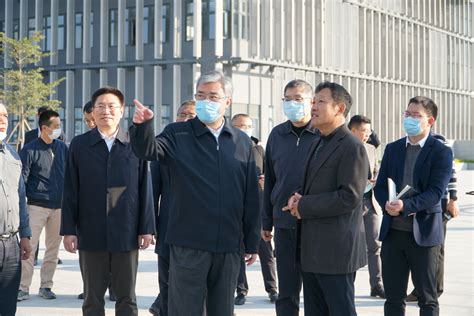 这些代表上京前，市委书记与他们见了一面_南方网