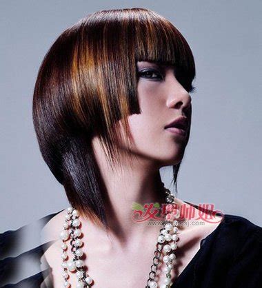 魅力爆表女士精剪短发时尚造型 一起剪成熟稳重发型打造(3)_发型师姐