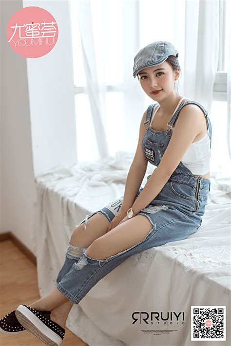 甜美女生头像背带裤可爱