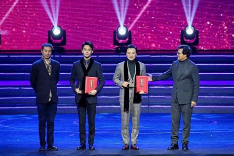 何雁教授担任第六届中国好演员年度盛典开、颁奖嘉宾
