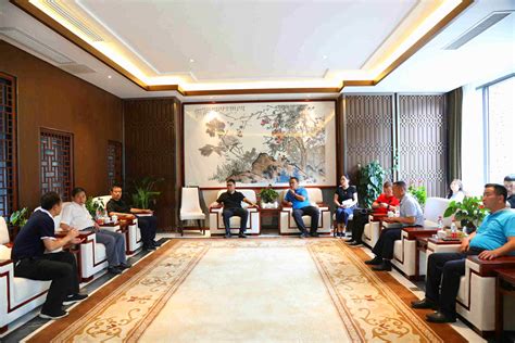 刘华龙调研黔南州第十四届旅发大会观摩项目点建设工作