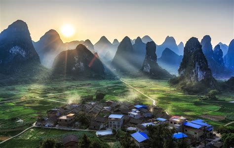 桂林山水风景图片_桂林山水风景图片,动态山水风景图制作