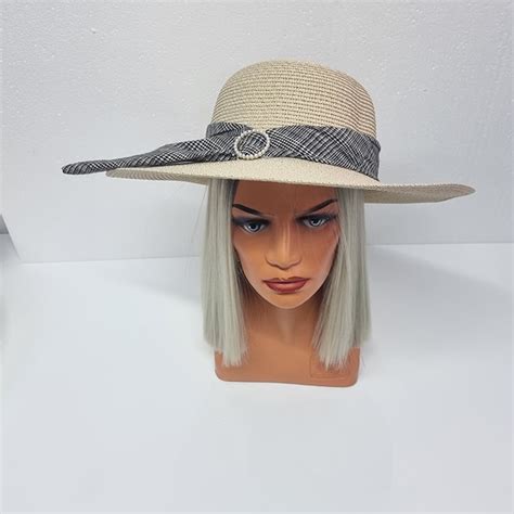 Плажна шапка Celia с лента в два цвята, кремава - eMAG.bg