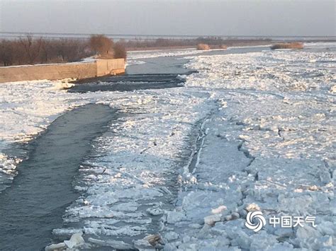 近10年最冷12月致黑河高台段出现大面积结冰-图片频道