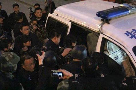 首次揭秘安徽六安311事件：街头警匪枪战歹徒劫持16名人质_腾讯视频