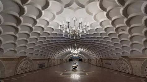 Soviet Metro Stations，苏联地铁站 - 善本文化产业（广州）有限公司