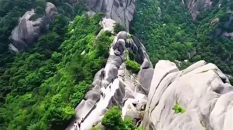 航拍中国：黄山带你体验不一样的黄山，看完震撼人心