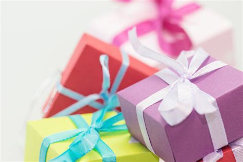 企业礼物|公司礼物定制|赠送礼物礼品定制 为何企业要定制礼品？原来中国自古就是这样操作的