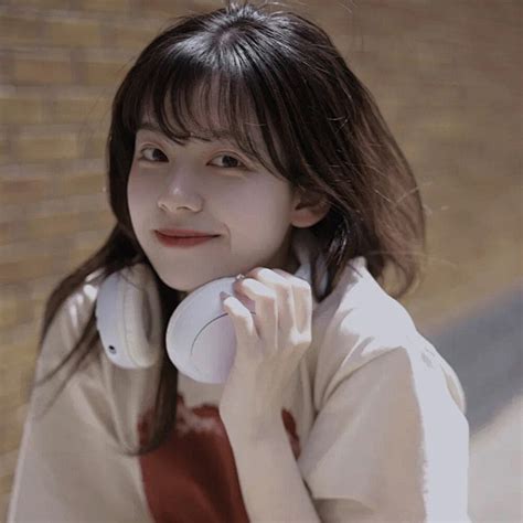 绝美头像甜美女生真人版