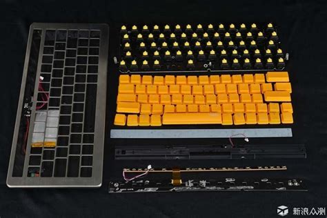 机械键盘设计工业设计产品设计外观形象设计产品设计_青柚文化传媒-站酷ZCOOL
