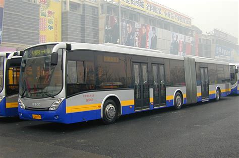 BRT快速公交前景光明 车型选择尤为关键_文章_商车网