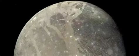 神奇的木卫三：太阳系的“超级大水库”，地球水量或不到它的零头_海洋_表面_人类