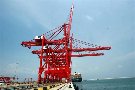 中国港湾与斯里兰卡共建科伦坡港口城：投资14亿美元 填海造地