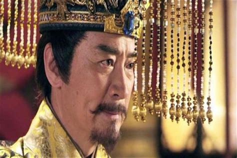 历史上的今天6月12日_618年唐高祖李渊受禅于隋恭帝，建立唐朝。