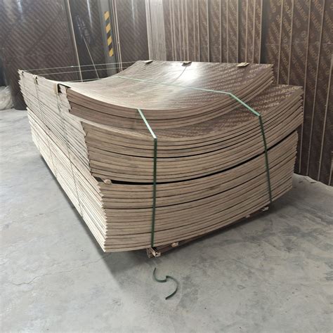 外墙弧形木纹铝方通哪个厂家生产好_铝合金板-广东德普龙建材有限公司
