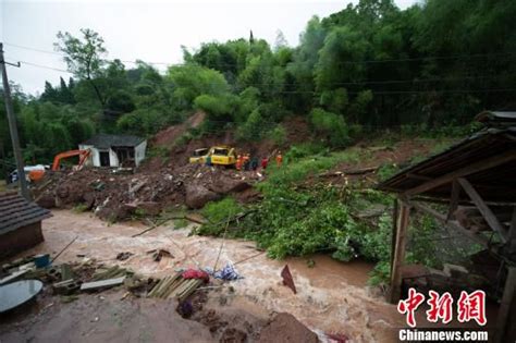 云南富宁山体滑坡已致4人遇难 仍有8人失联 - 国内动态 - 华声新闻 - 华声在线