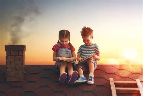 坐在屋顶上的小孩48305_儿童专辑_人物类_图库壁纸_68Design