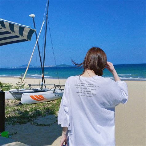 温柔女生头像海边图片