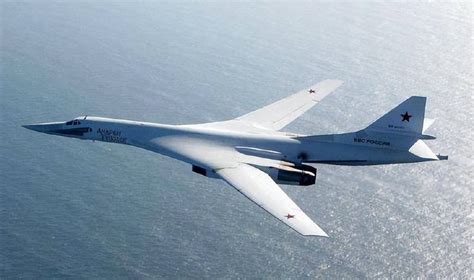 外形上如同漂亮的白天鹅，与中国擦肩而过的图-160轰炸机|轰炸机|白天鹅|外形_新浪新闻