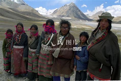 西藏山南：藏木雅鲁藏布江双线特大桥-人民图片网