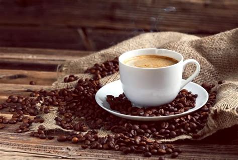 蜜雪冰城5块一杯的咖啡子品牌正在飞速开店 | Foodaily每日食品